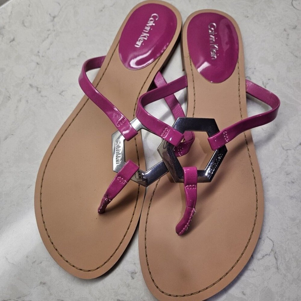 Calvin Klein Women's Johnda Azalea Flat Sandal - Size 9 NWOT